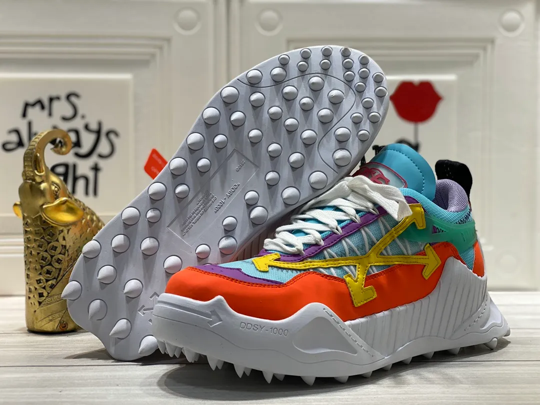 Men's Men's Shoes💰480🌼【New Style】High-end Boutique-🤷‍♂🤷‍♂OFF-WHITE x Air Jordan 】1 The joint shoe has been highly concerned by everyone since its design. The new shoe is shown in the popular Chicago bull white and yellow LOGO color scheme. The shoe body is made of cowhide, cow suede, and other materials. In addition to the X hidden on the inside of the leather, the oversized Swoosh, OFF-WHITE for Nike, Air Jordan 1 birth information and AIR are displayed on both sides of the shoe. The iconic details of OFF-WHITE can be seen on the sole and insole. You can choose a pair if you like the style. Code: 39-44 (45 can be customized